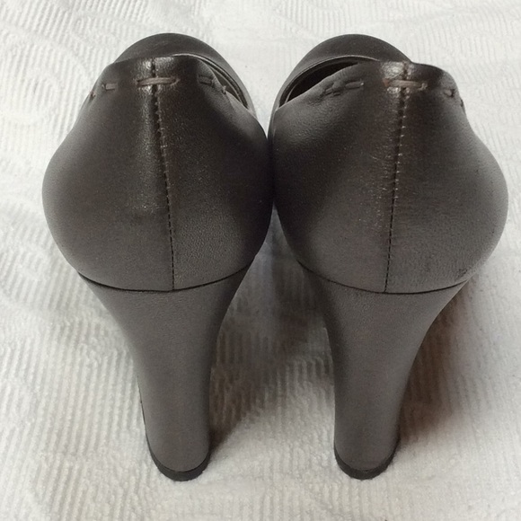 Eileen Fisher Pure II Metallic Leather Pumps 8 👠 - Picture 6 of 8